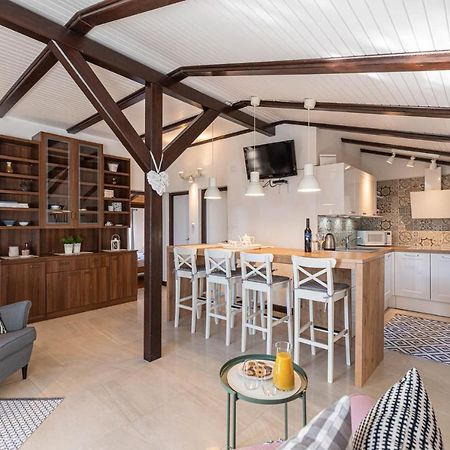 Apartments Fijan Драге Экстерьер фото