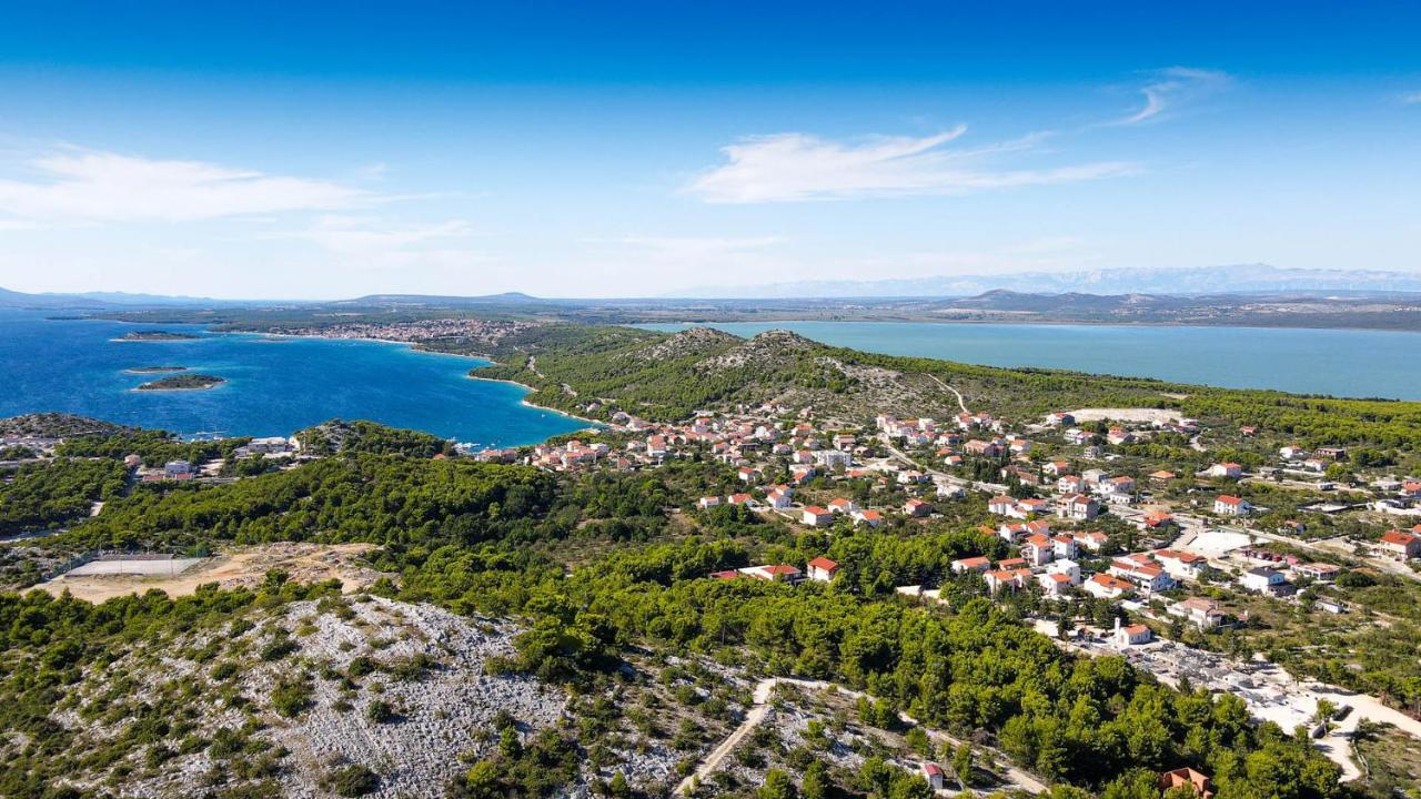 Apartments Fijan Драге Экстерьер фото